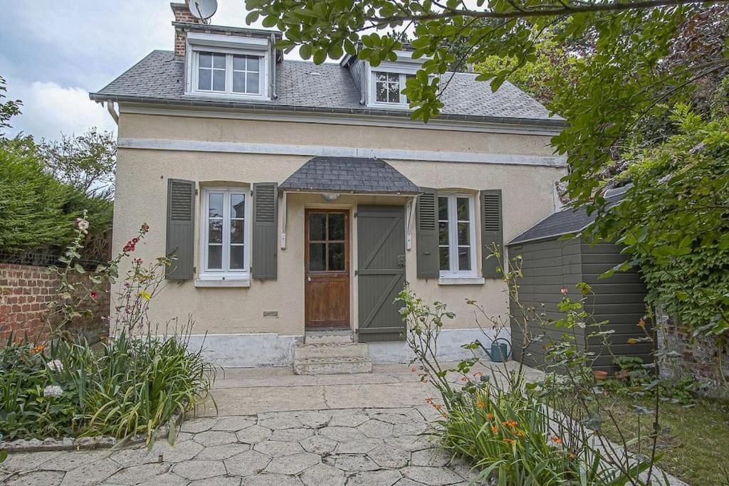 Maison De Ville Avec Jardin Etretat Exterior photo